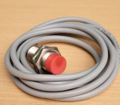 Baumer IFR 19.24.11/K565 inductive proximity sensor, M18 8mm non-flush, NPN NO, cable